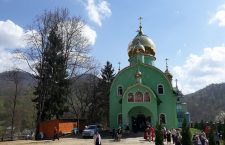 Митрополит Марк відправив богослужіння у с. Мала Уголька