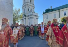 Святкова Літургія в Свято- Успенській Почаївській Лаврі