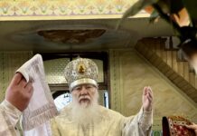 БОГОСЛУЖІННЯ В ЄПАРХІАЛЬНОМУ КОМПЛЕКСІ М. ХУСТ