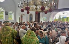 У день кончини преподобного Іова Угольського та в день пам’яті святого рівноапостольного князя Володимира у селі Мала Уголька була звершена святкова Божественна літургія